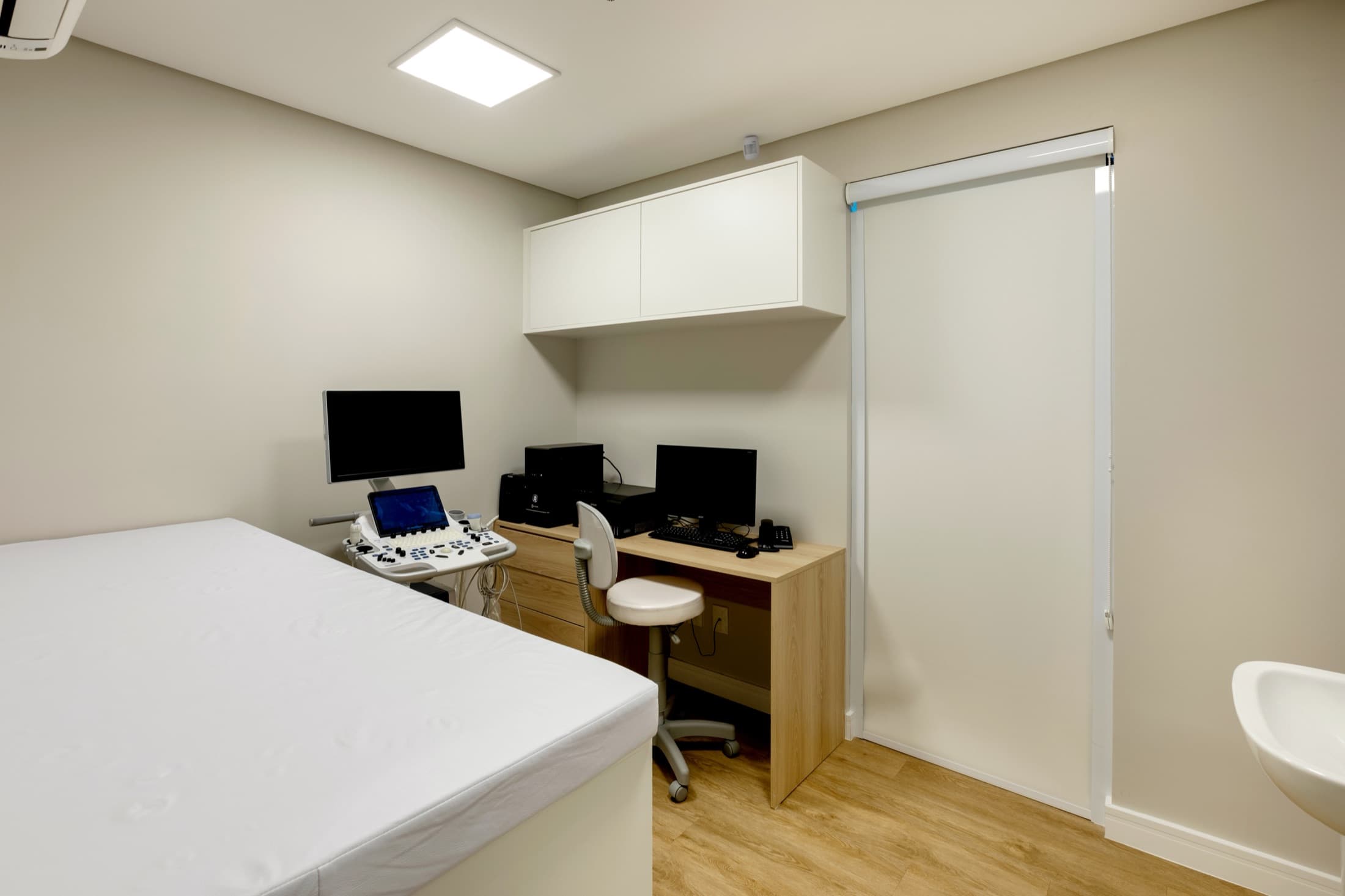 Sala de ecocardiograma e exames cardiológicos da JCor em Diadema